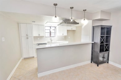 3718 Black Locust Dr, Houston, TX 77088 - photo 4