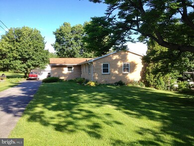 968 Coldspring Rd, Fayetteville, PA 17222 - photo 4