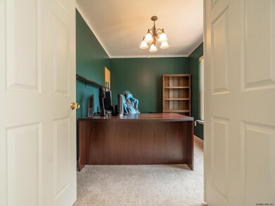 16 Garnet Ln, Schenectady, NY 12302 - photo 7