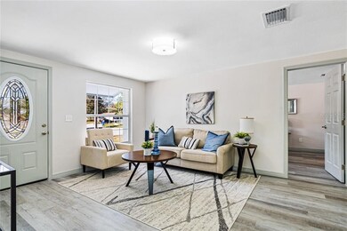 3723 Ambermist Dr, Tampa, FL 33619 - photo 6