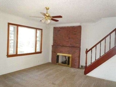 2226 Tremainsville Rd, Toledo, OH 43613 - photo 6