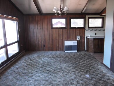 10 Alice Dr, Lancaster, NH 03584 - photo 5