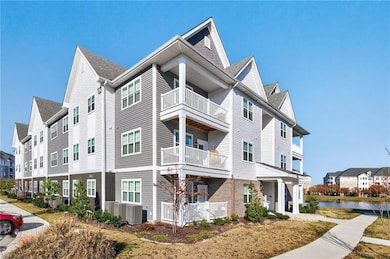 1509 Waitsel Dr unit 207, Chesapeake, VA 23320 - photo 3