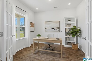 300 Partheway St, Decatur, AL 35603 - photo 5