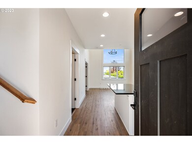 Entrance/Foyer