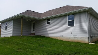 824 S Trail Point Ct, Nixa, MO 65714 - photo 3