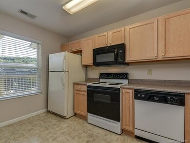 Light and Bright Kitchen!