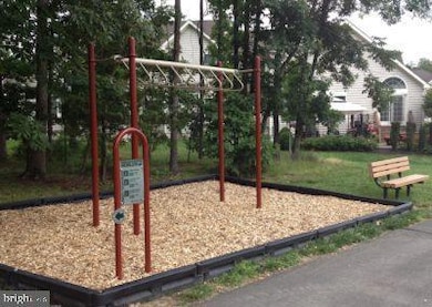 25168 Fortitude Terrace, Chantilly, VA 20152 - photo 4