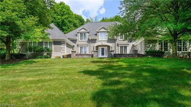 Exquisite property with exceptional quality and details.