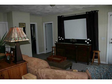 145 Tell St unit A, Providence, RI 02909 - photo 6