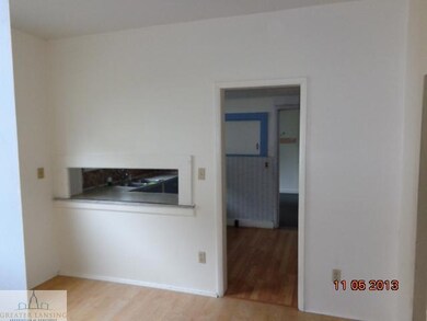 219 N Lansing St, Owosso, MI 48867 - photo 4