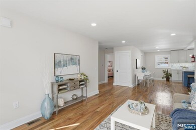 open floor living/dining/kitchen
