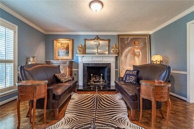 1810 Shadowwood Dr, College Station, TX 77840 - photo 5