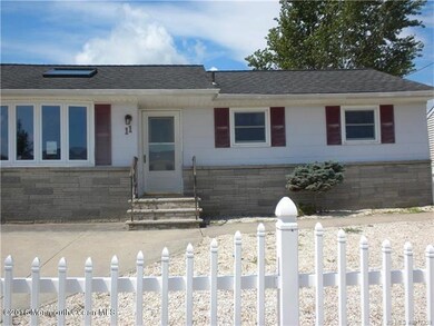 11 N Commodore Dr, Little Egg Harbor Township, NJ 08087 - photo 4
