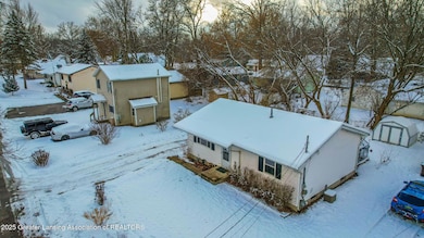 5989 Cypress St, Haslett, MI 48840 - photo 4