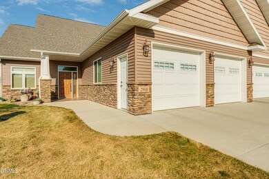 2908EdgewoodSq_0077