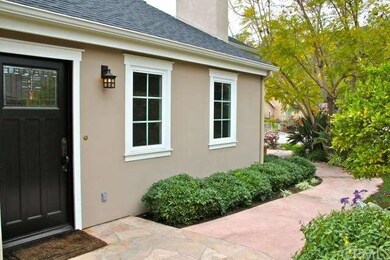 Understated entry with quality details...leaded gl
