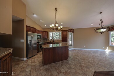 128 Cherry Lane-04