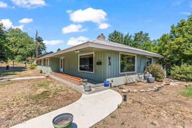 912 S 29th Ave026