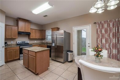 2302 Bald Cypress Dr, Weslaco, TX 78596 - photo 6