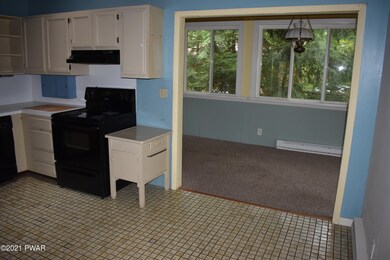 106 Saddle Brook Ln, Lords Valley, PA 18428 - photo 7