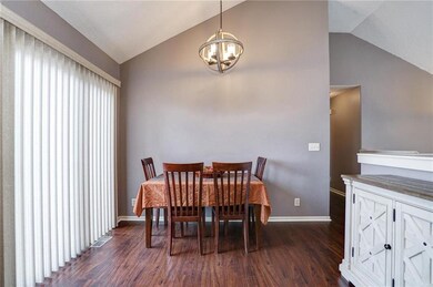 1916 Parkview Dr, Raymore, MO 64083 - photo 7