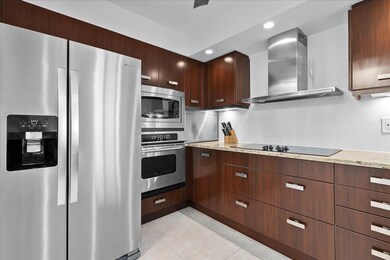 Phoenix Towers Condominium unit B24D, Riviera Beach, FL 33404 - photo 5