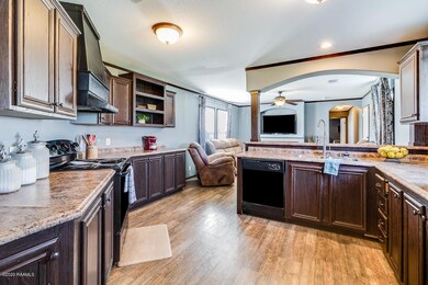 1216 Oak View Dr-7