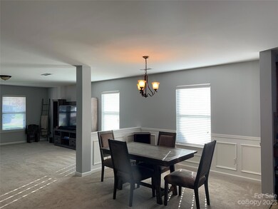 1159 Valley St, Statesville, NC 28677 - photo 7