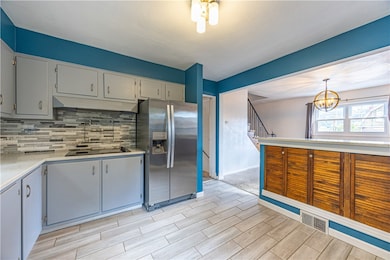 613 E 7th Ave, Tarentum, PA 15084 - photo 7