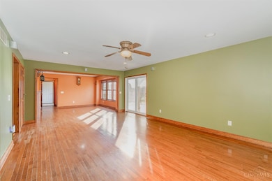 3518 Island Trail Dr, Williamsburg, OH 45176 - photo 6