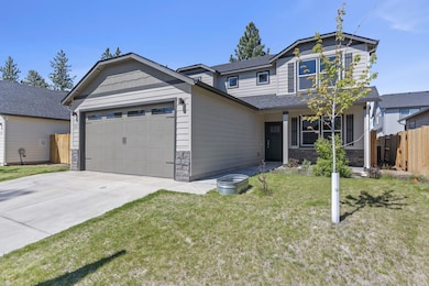 36-web-or-mls-683-N-Willitts-St-Sisters-