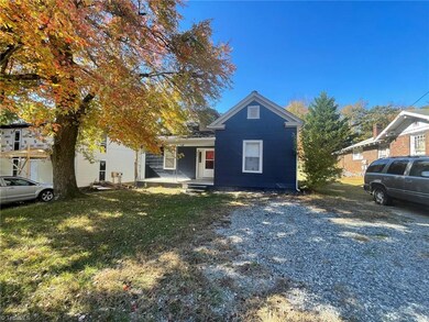 404 Cable St, High Point, NC 27260 - photo 2