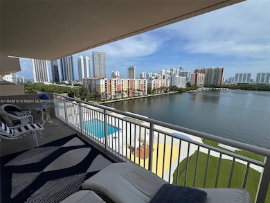 Winston Towers 100 unit 918, Sunny Isles Beach, FL 33160 - photo 2