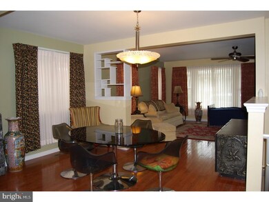 54 S Wyomissing Ave, Reading, PA 19607 - photo 7