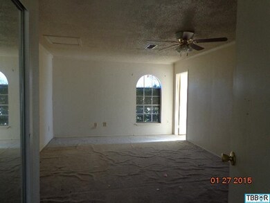 719 4th St, Eddy, TX 76524 - photo 6