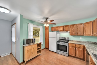 6230 W College Ave unit 29, Greendale, WI 53129 - photo 6