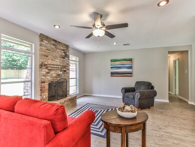 2680 S Woodloch St, Conroe, TX 77385 - photo 6