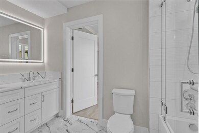 Jack and Jill bath