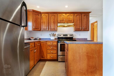 39 Lawn Ave, South Portland, ME 04106 - photo 7