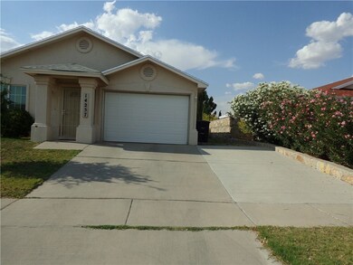 14257 Desert Sage Dr, Horizon City, TX 79928 - photo 2