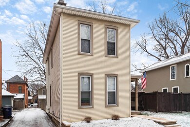 i 970 Highland St-003