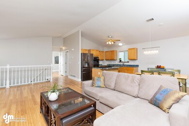 Living Room 20190502-DW-49377-FULL
