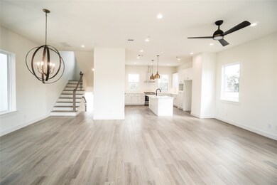 1746 Ojeman Point Ln, Houston, TX 77055 - photo 4