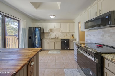 8837 Flintlock Rd, Knoxville, TN 37931 - photo 6