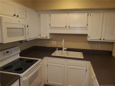 2627 Edmonton Rd, Fayetteville, NC 28304 - photo 2