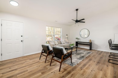 2977 Ironstone Dr, Columbus, OH 43231 - photo 5