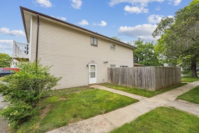 29-web-or-mls-2422-briers-dr