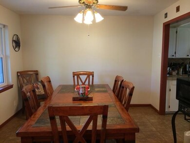 12824 Mcgowan Dr, Tyler, TX 75707 - photo 4