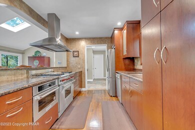 5906 Decker Rd, Bushkill, PA 18324 - photo 7